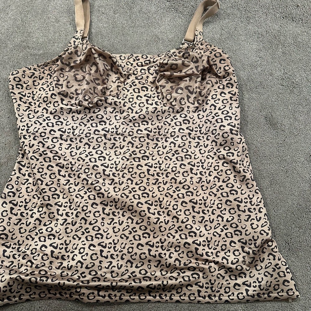 Ruby ribbon cami size 44. Great shape! Style 3056- fits C-DDD!